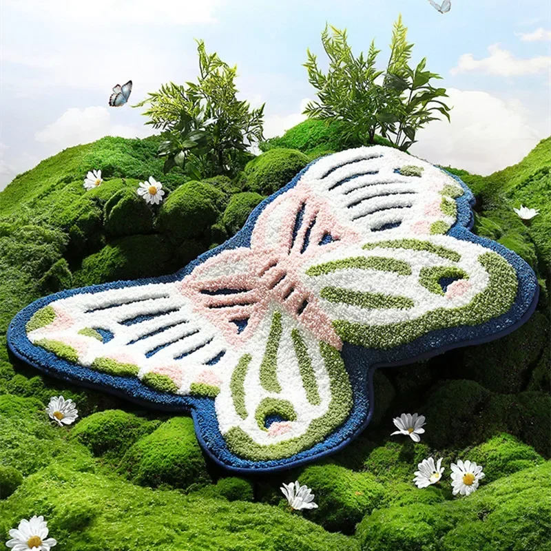 Creative Butterfly Shape Rug Thickened Encrypted Plush Carpet Home Decoration Floor Mat Bedroom Bedside Area Rug Anti-slip