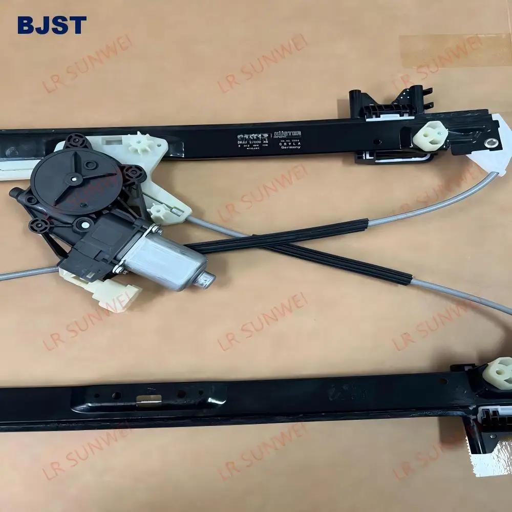 The right rear door glass lifter is suitable for Sport L494 glass lifter LR153955 LR078870 LR057340 LR043936