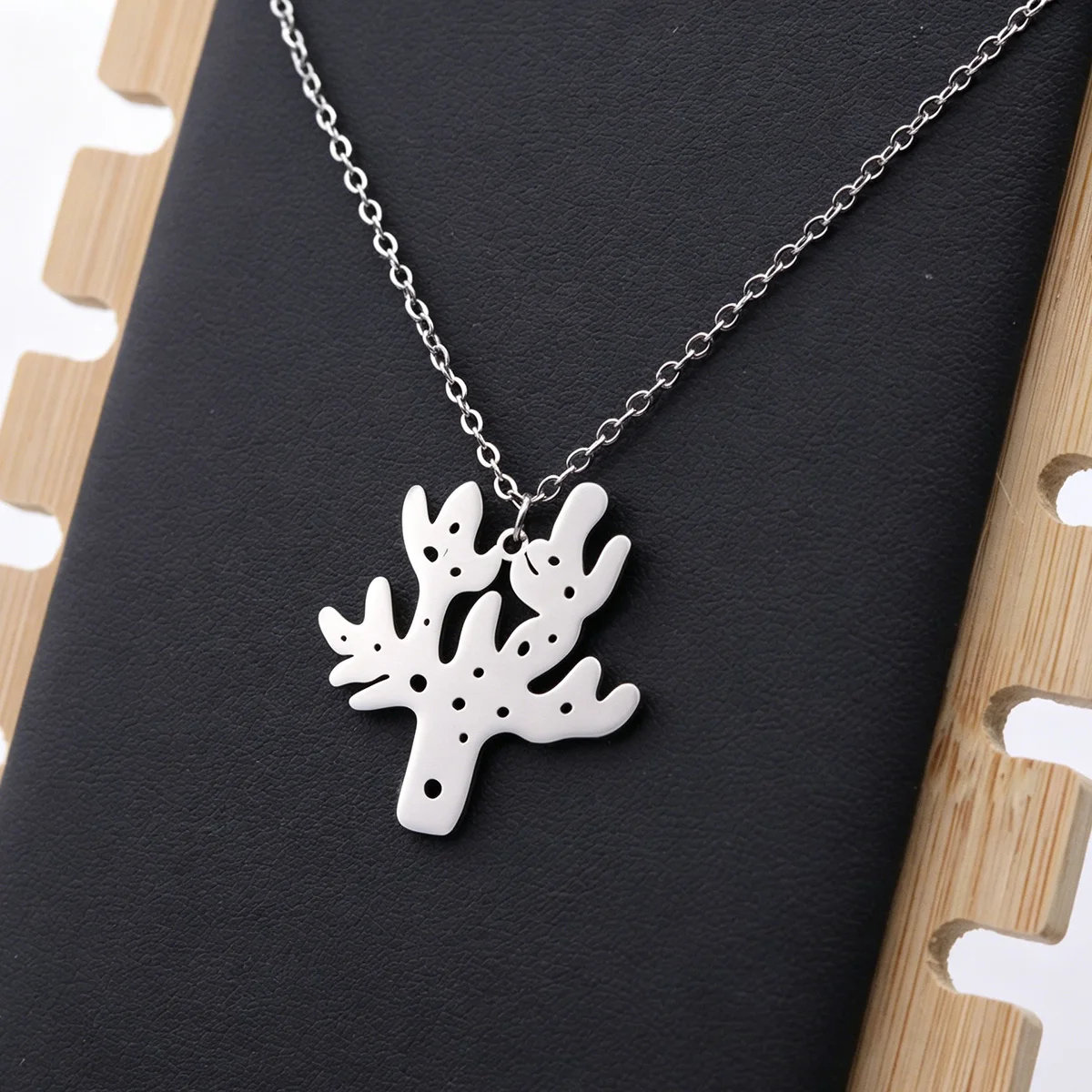 Todorova Stainless Steel Sea Coral Necklace Nature Ocean Style Clavicle Chain Fashionable Casual Style