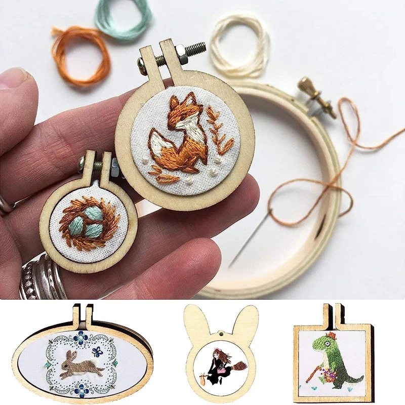 5pcs Mini Wood Embroidery Hoop Ring Round Pendant Laser Cut Embroidery Frame Tiny Stitching Jewelry Hoop for DIY Necklace Crafts