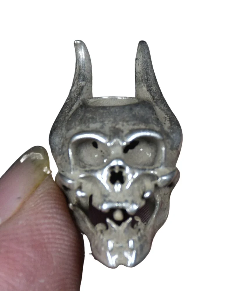 

3.2CM Old Chinese Miao Silver Feng Shui human skeleton Skull Head Luck Pendat