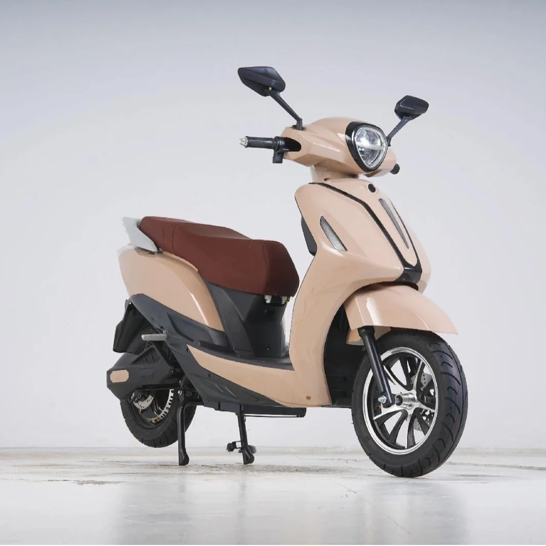 Factory Directly Sale 2000W Scooter Motocycle/Adult Electric Motorcycle/Electric Motorcycle for Teenagers