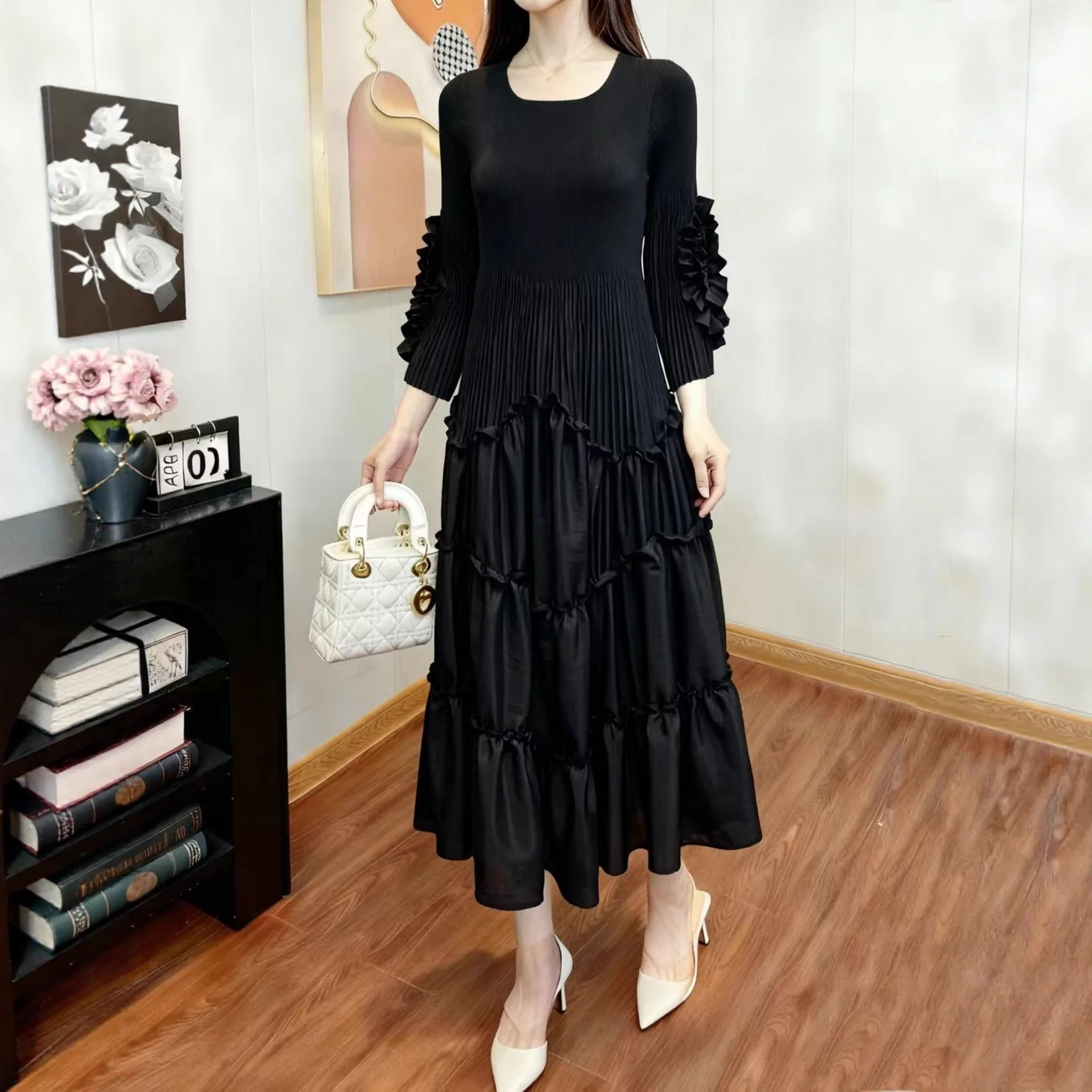 

Miyake Pleated 2025 Dress Loose Large Size Splicing Lace Long Dress Female Spring and Autumn New Cake Skirt Solid Colour