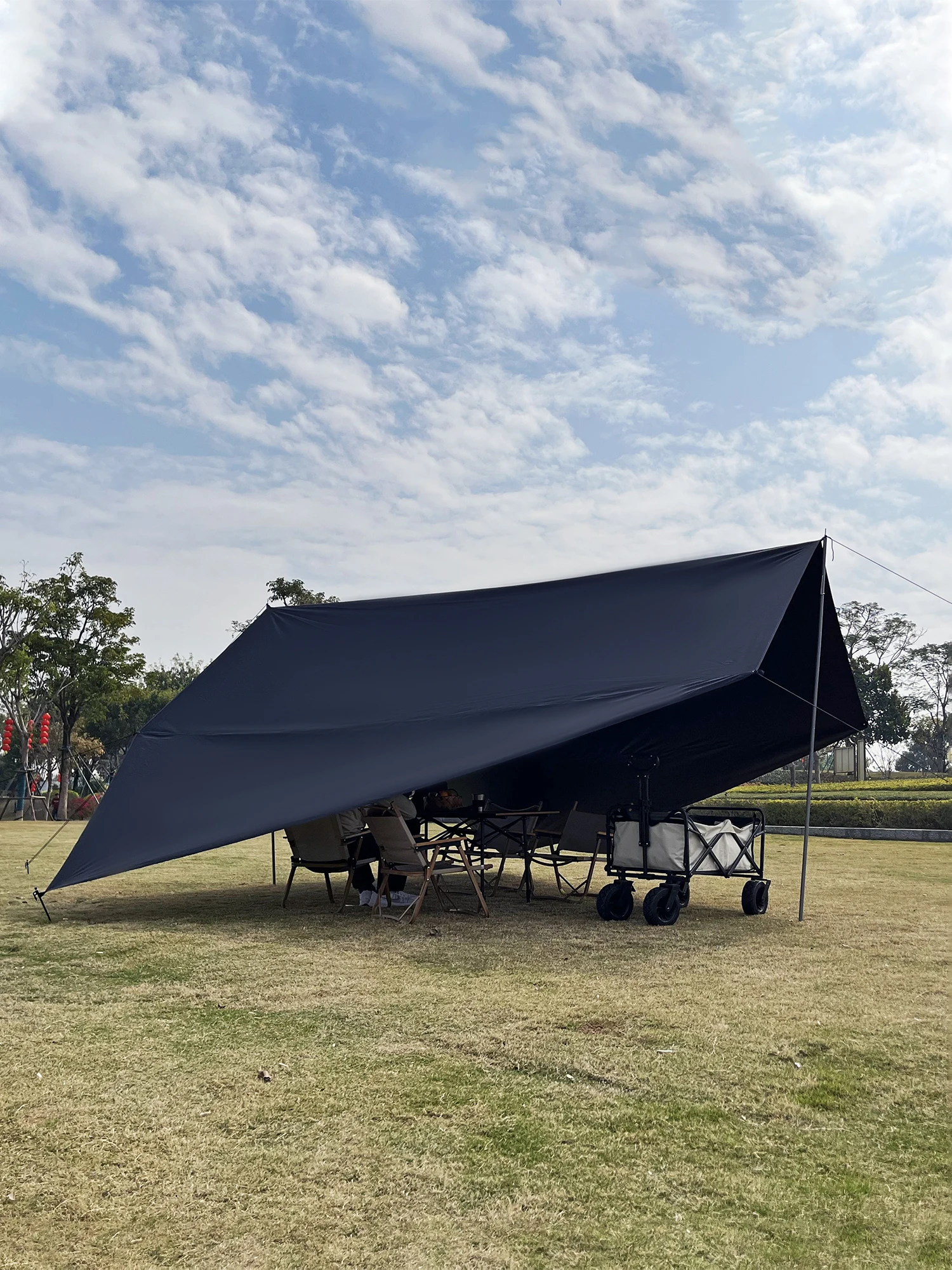 Schwarz Beschichtete Wasserdichte Plane 2,5x4m Auto-Seitenmarkise Sonnenschutz Outdoor Camping Überdachung SUV Zelt UV-Schutz Kofferraum-Abdeckung – Detail 38