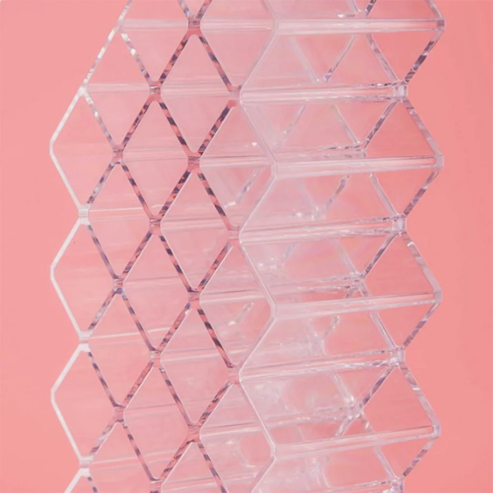 

1Pcs 16 Slot Fish Shaped Lipstick Organizer Strong Plastic Lipstick Holder Stand for Vanity Counter Dresser Desktop Display