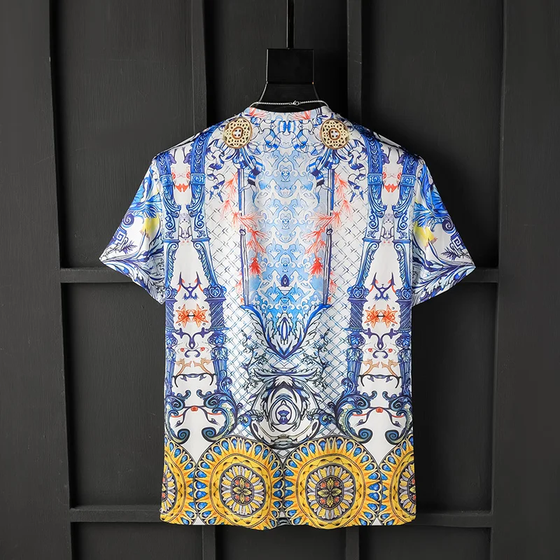 European and American men\'s wear summer 2022 new  Court print with short sleeves and round collar  Fashion ice silk T-shirt