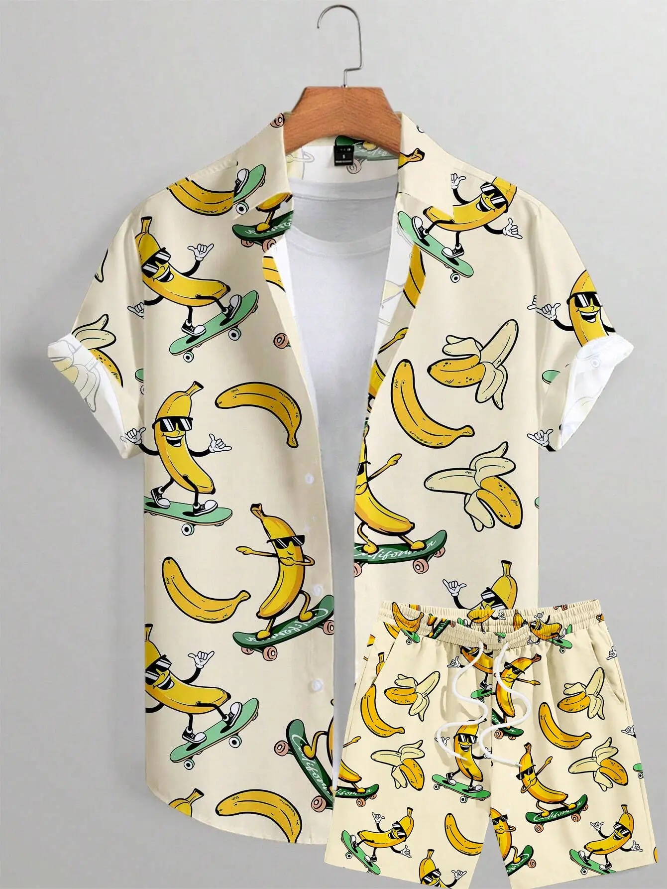 

2026 New Funny Anime Banana Hawaiian Shirt Men Women Fashion Button Up Short Sleeve Vocation Beach Blouse Sets Mens Clothing Y2K
