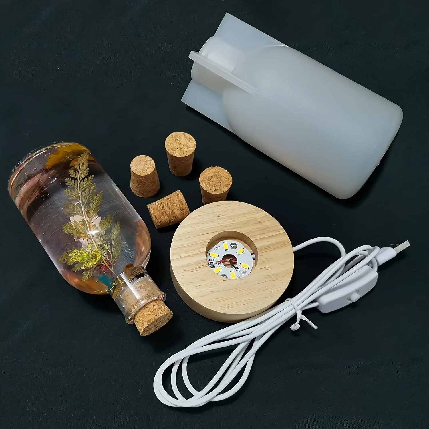 Drift Bottle Light Resin Mold Set, Led Lampshade Silicone Resin Mold, with a Usb-Powered Wooden Lighting Base and Five Wooden Cork Stoppers, Suitable for DIY Desktop Crafts, Parties, Weddings, Table Lamps, and Home Decoration Furnishing Ambiance, Creative Gifts, Holiday Gifts, Gifts for Family and Friends, Bedside Night Light - view 3