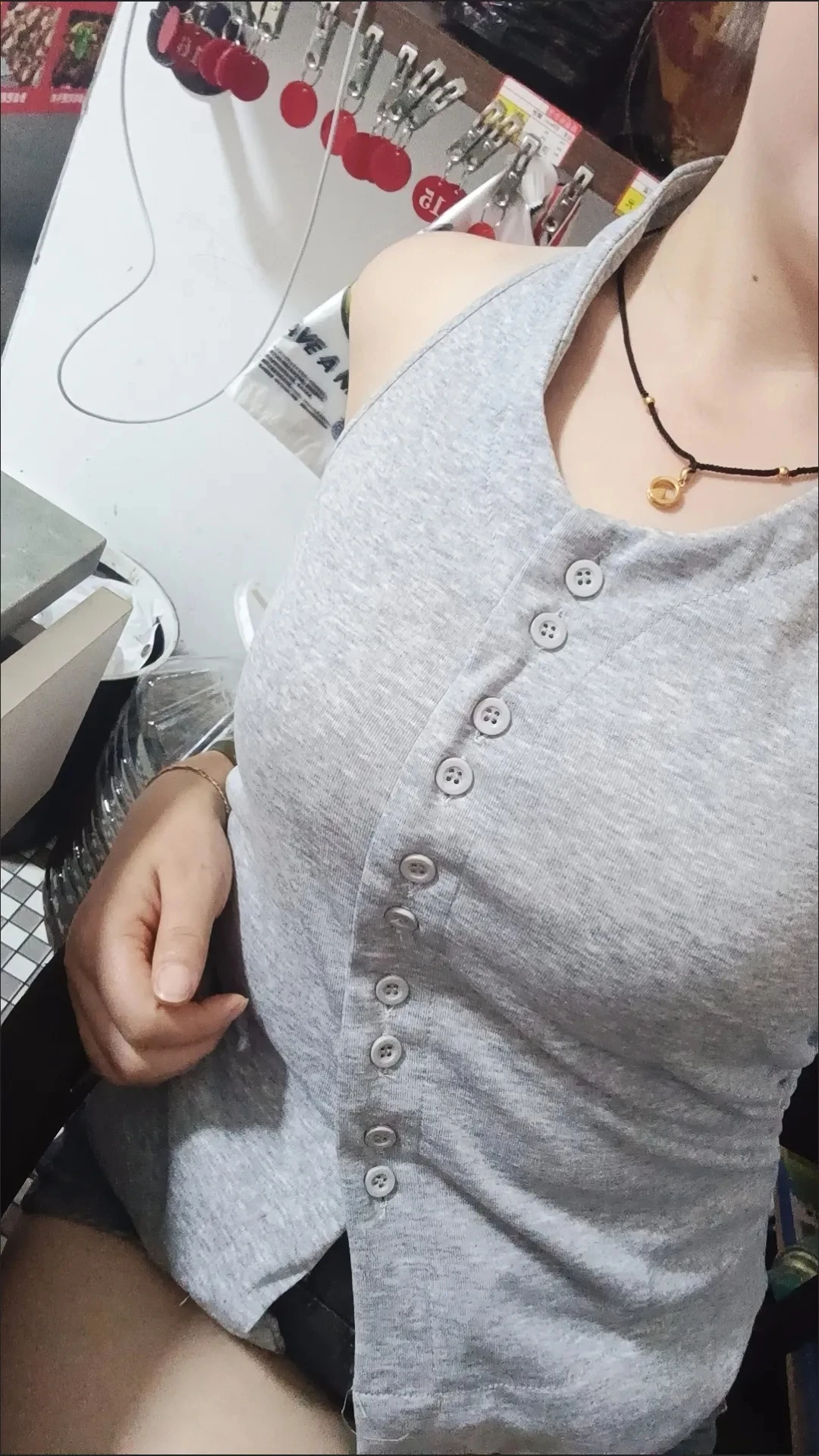 2025 Camiseta ajustada de un solo pecho para mujer, camisola plisada sin mangas con cuello cuadrado, chaleco Sexy de verano a la moda