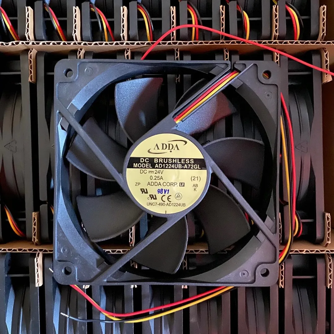 

НОВЫЙ ОРИГИНАЛЬНЫЙ AD1224UB-A72GL 24 В 0,25 А 12025 120x120x25 мм Охлаждающий ВЕНТИЛЯТОР РАДИАТОР