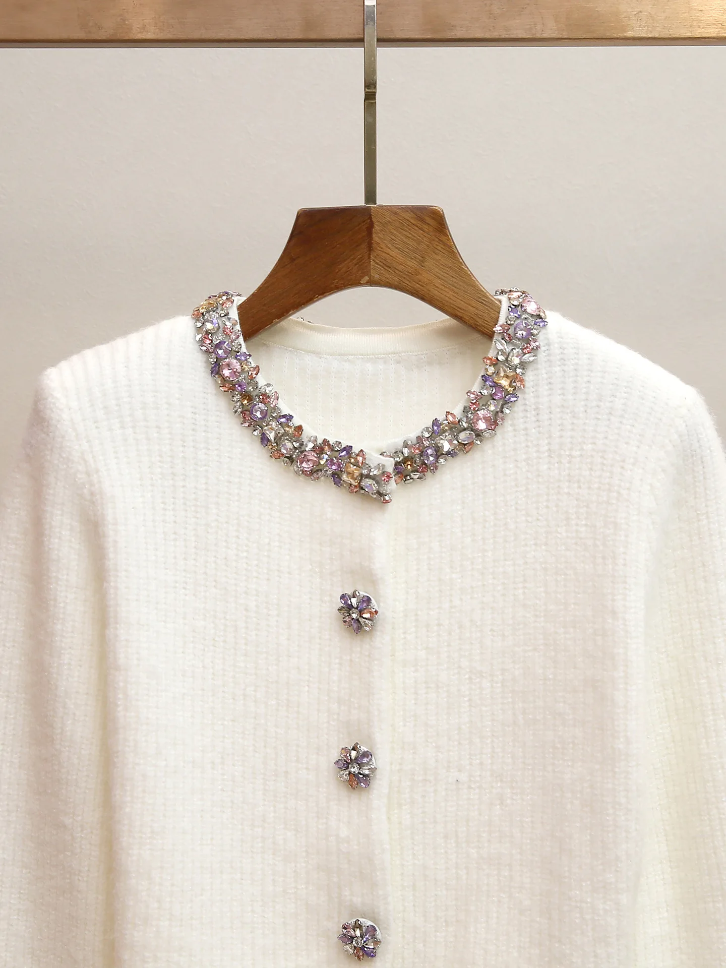 

Autumn New French Style Plush Rhinestone Embellished Round Neck Short Slimming Long Sleeve Cardigan Top ropa mujer pulls femmes