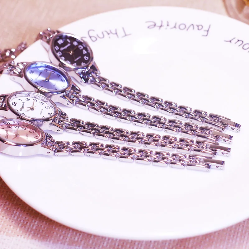 جديد عصري المرأة الفضة البيضاوي الفاخرة ساعة الموضة الإناث الفتيات طالب مكتب سيدة الساعات هدية عيد ميلاد الأم الساعات