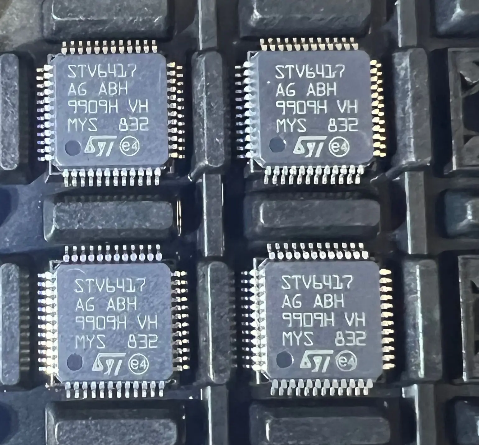 5~20pcs/lot  STV6417AG   STV6417   QFP48  100% NEW  Original  free shipping