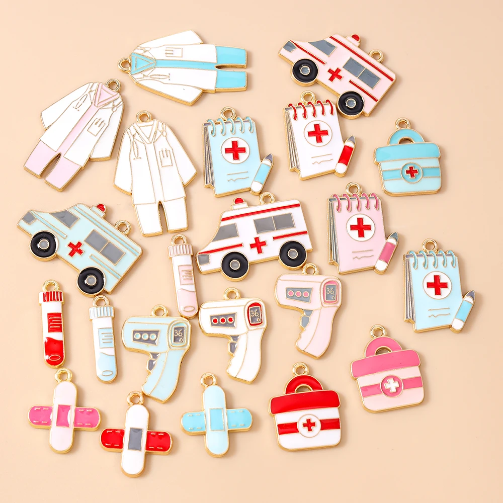 Leslie 10pcs New Medical Equipment Medication Tank Thermometer Charms Cute Nurse's Day Doctor Uniform Medicine Pendants Supply