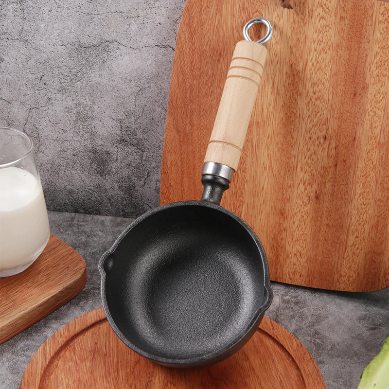 1Pc 12CM Cast Iron Mini Egg Frying Pan With Pour Spout Nonstick Milk Pan Butter Melting Pot Gas Stove Induction Cooker Universal