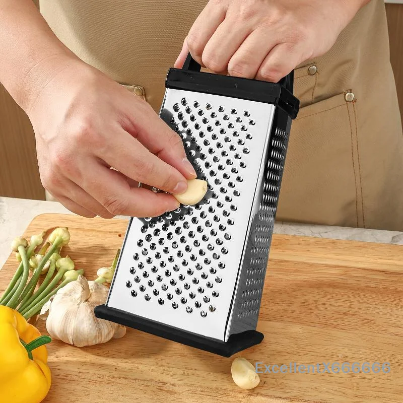 Tarka do sera ze stali nierdze – Cheese Grater Box recenzja i cena