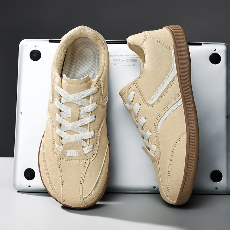 

New Wide-toe Men's Shoes Casual Soft Sole Wide-Toe Shoes Walking Sneakers Breathable Mesh Comfortable Barefoot Shoes Big Size 48