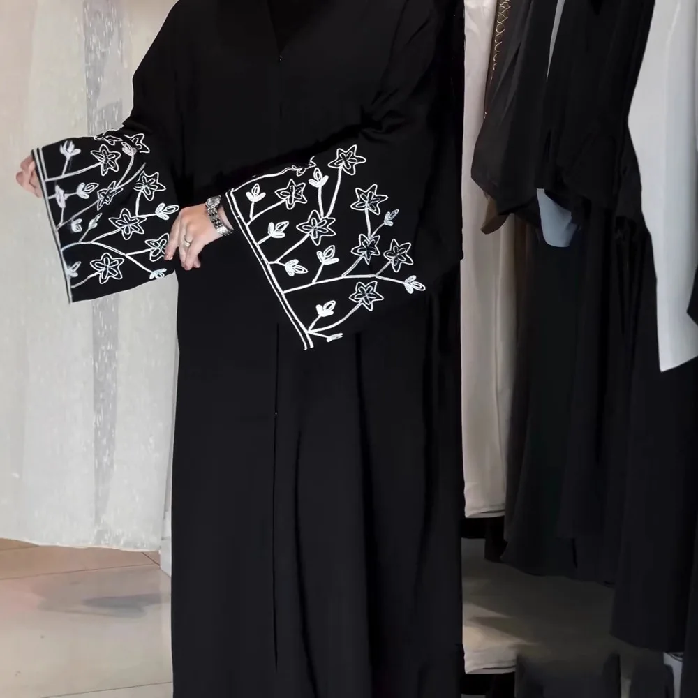 

Stylish Embroidered Abaya Gown Dubai Arabian Long Dress Muslim Women Outerwear Fashion Robe