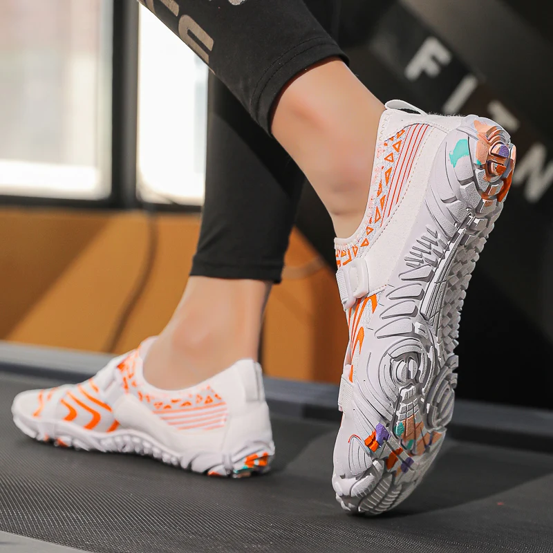 Verano hombre mujer al aire libre playa Aqua zapatos de secado rápido antideslizante Aqua zapato transpirable duradero corriente rastreo zapatos descalzos