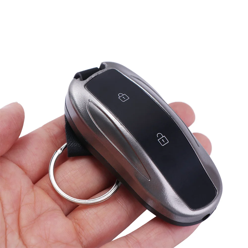 Novelty Electric Car Key Prank Practical Jokes Keychain Funny Trick Interesting Interactive Shock Car Key April Fool's Day