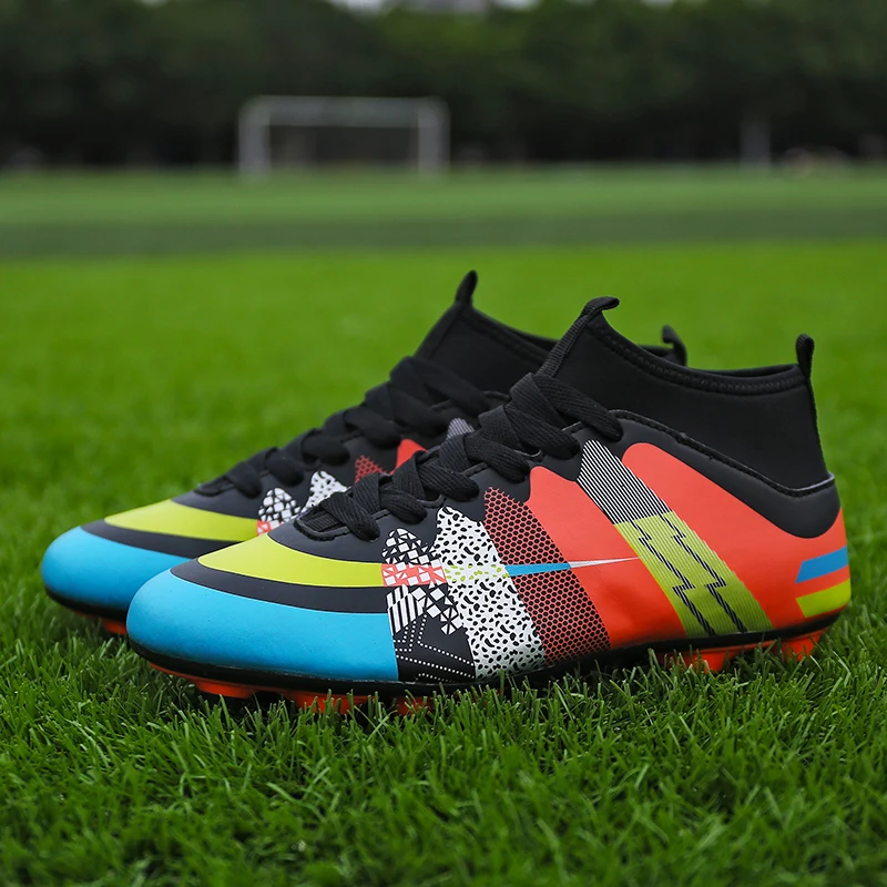 Professional Soccer Shoes Society Outdoor Football Field Boots Men Soccer Cleats Anti-slip Training Sneakers High Quality New