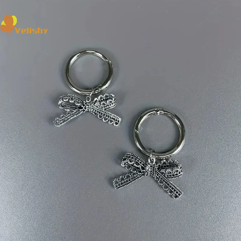 

2pcs Retro Metal Silver Bow Pendant Boots Shoes Buckles Decoration Martin Boots Shoe Accessories Metal Pendant Jewelry