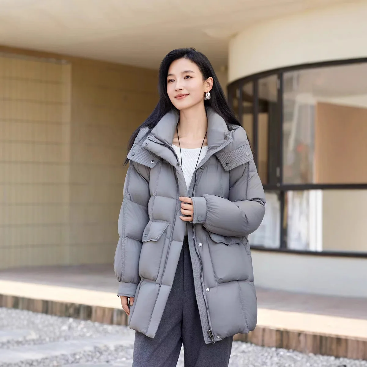 Chaqueta con capucha y cuello levantado en la sección larga para mujer, chaqueta cálida gruesa de plumón de pato blanco, nueva moda de invierno