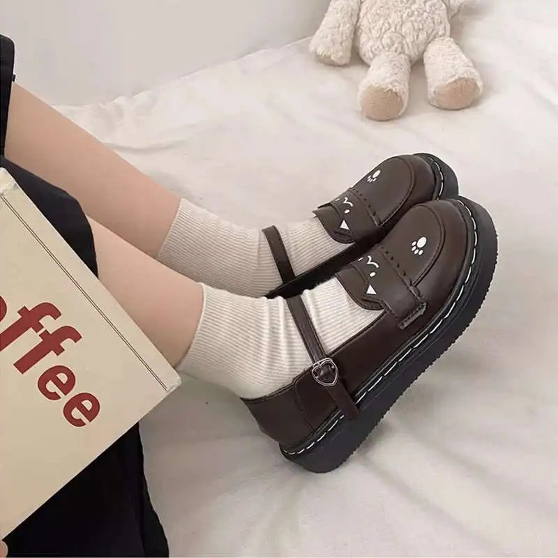 أزياء مزاجه امرأة أحذية ربيع جديد حذاء مسطح ريترو ماري جين حذاء المضادة للانزلاق حذاء كاجوال بسيط المرأة حذاء من الجلد