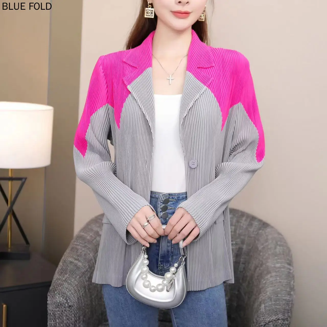 

MIYAKE-Elegant Suit Jacket for Women, Color Contrast, Splicing, Temperament Loose Top, Design Sense, Autumn Clothing, New