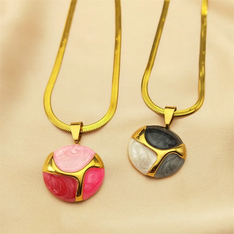 

Round Contrasting Coloful Enamel Pendant Necklace for Women Stainless Steel Gold Color Choker Chain Necklaces Jewelry ZZZ723-3