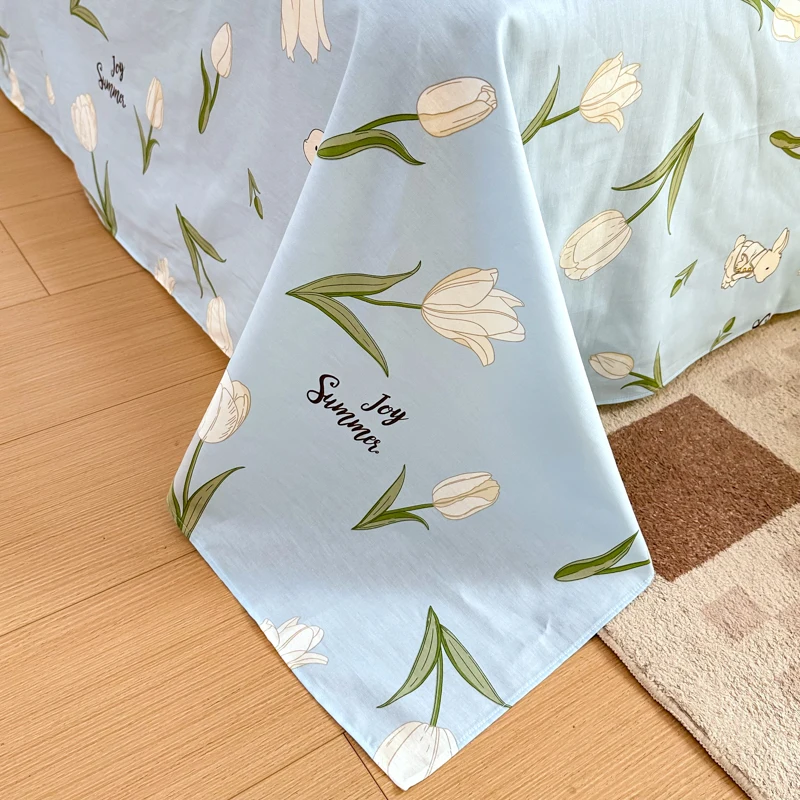 Sábana plana con flor de tulipán blanco, juego de sábanas azules de conejito de dibujos animados de algodón para niños y niñas, funda de cama botánica con conejo Floral encantador