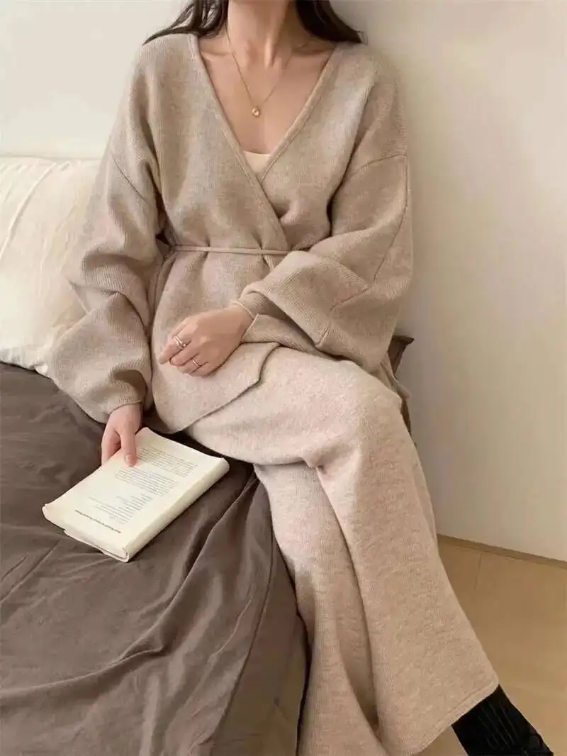 [EWQ] Fashion V-neck Long Sleeve Lace Up Sweater And High Waist Trousers Casual Women Knit Set Clothing 2025 Autumn New 16O1719
