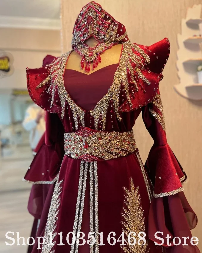 Custom Burgundy Luxury Wedding Dress Gorgeous Crystal Appliqué Beaded Embroidery Bridal Gown Church Wedding Bridal Gown