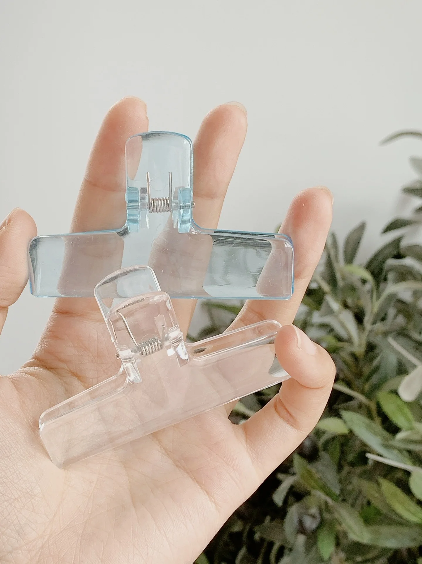 Schöne transparente Acryl-Clips im minimalistischen Stil, Federklammern für Schüler und Lehrer, Büroklammern, Verschlussklammern – Detail 4