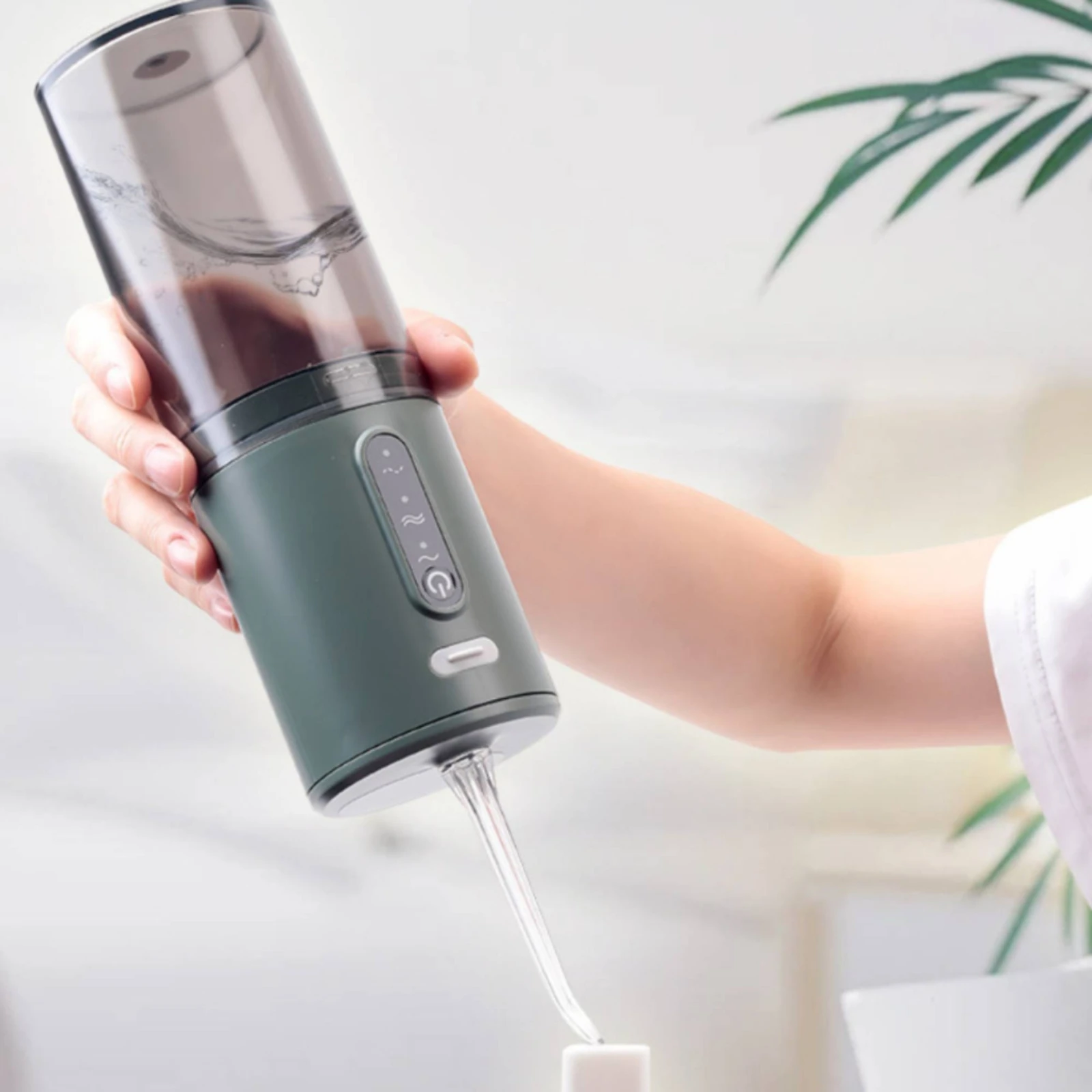 吹奏楽器クリーナー-アタッチメント付き-コードレス電動パイプクリーナー-ミュージシャンや音楽練習に最適なコンパクトサイズ