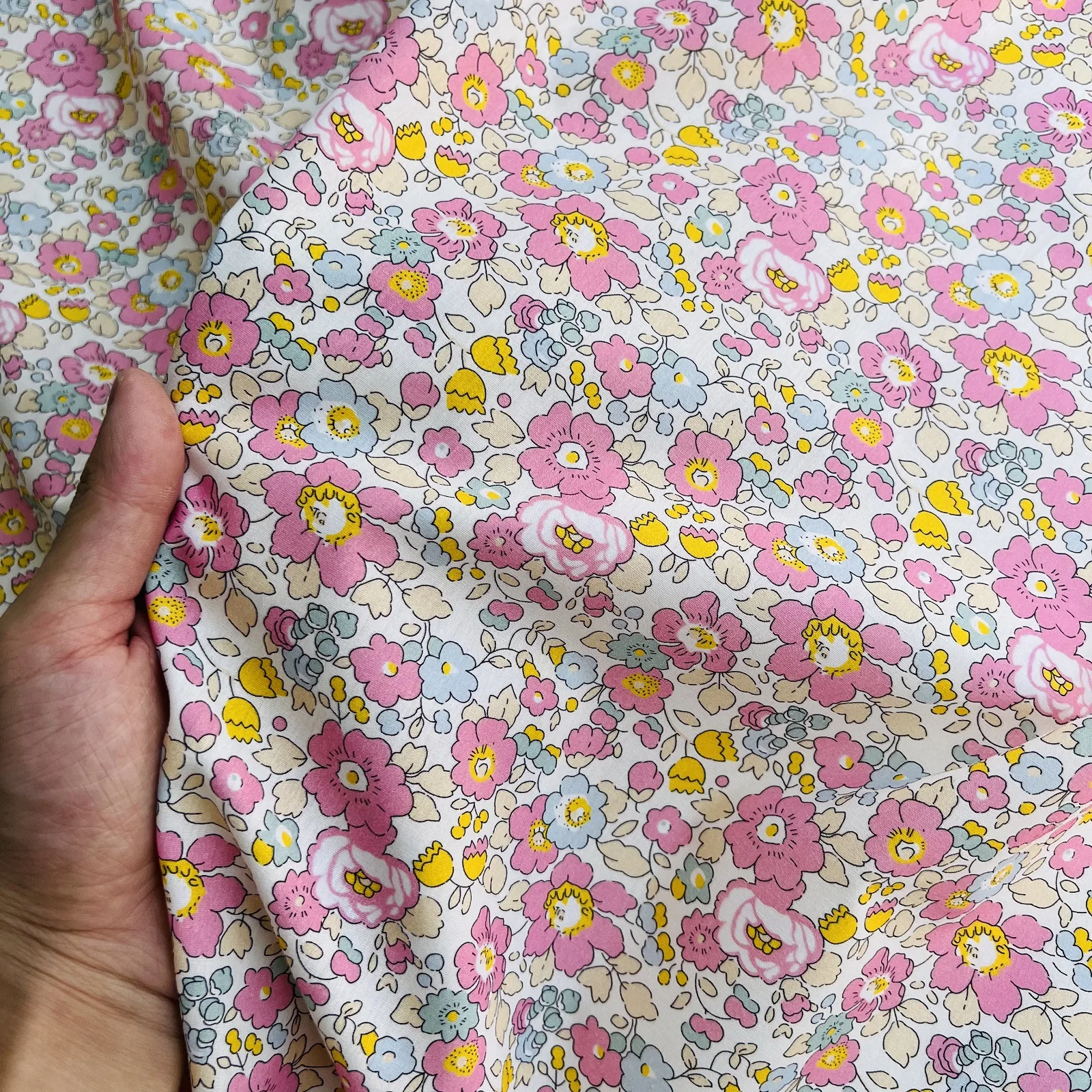 145x50cm Cotton Digital Floral 60s Printing Sewing Fabric, Small Fresh Children\'s Clothing Women\'s Dress Adults\' Costume Cloth