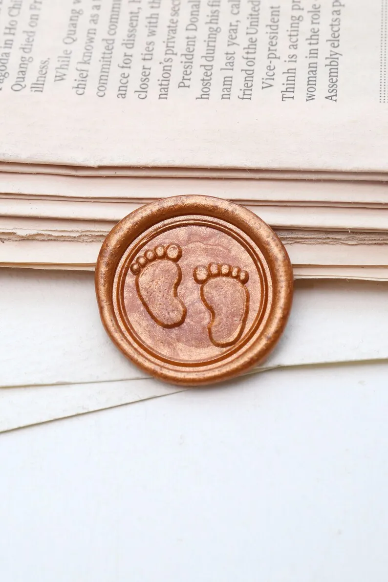 Baby Series Wax Seal Stamp,Baby Foot prints Brass Head Wooden Handle Sealing Stamp for Baby Shower Party Invitation cards