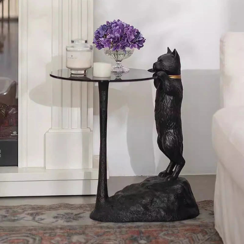 FRP curious cat coffee table Italian medieval small side table living room tavern sculpture ornament furniture
