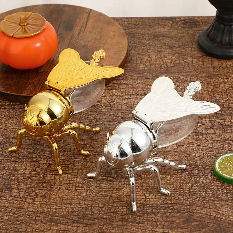 

1Pc Transparent Seasoning Honey Storage Jar Luxurious Bee Honey Pot Decorative Ornament Bee Jar Kitchen Spice Jar With Spoon