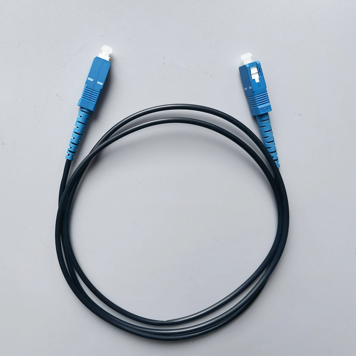 Glasfaser-Patchkabel ftth sc/UPC-SC/upc 3,0mm Single Mode 1m/2m Glasfaser-Verlängerung kabel für den Innenbereich Optisches Kabel