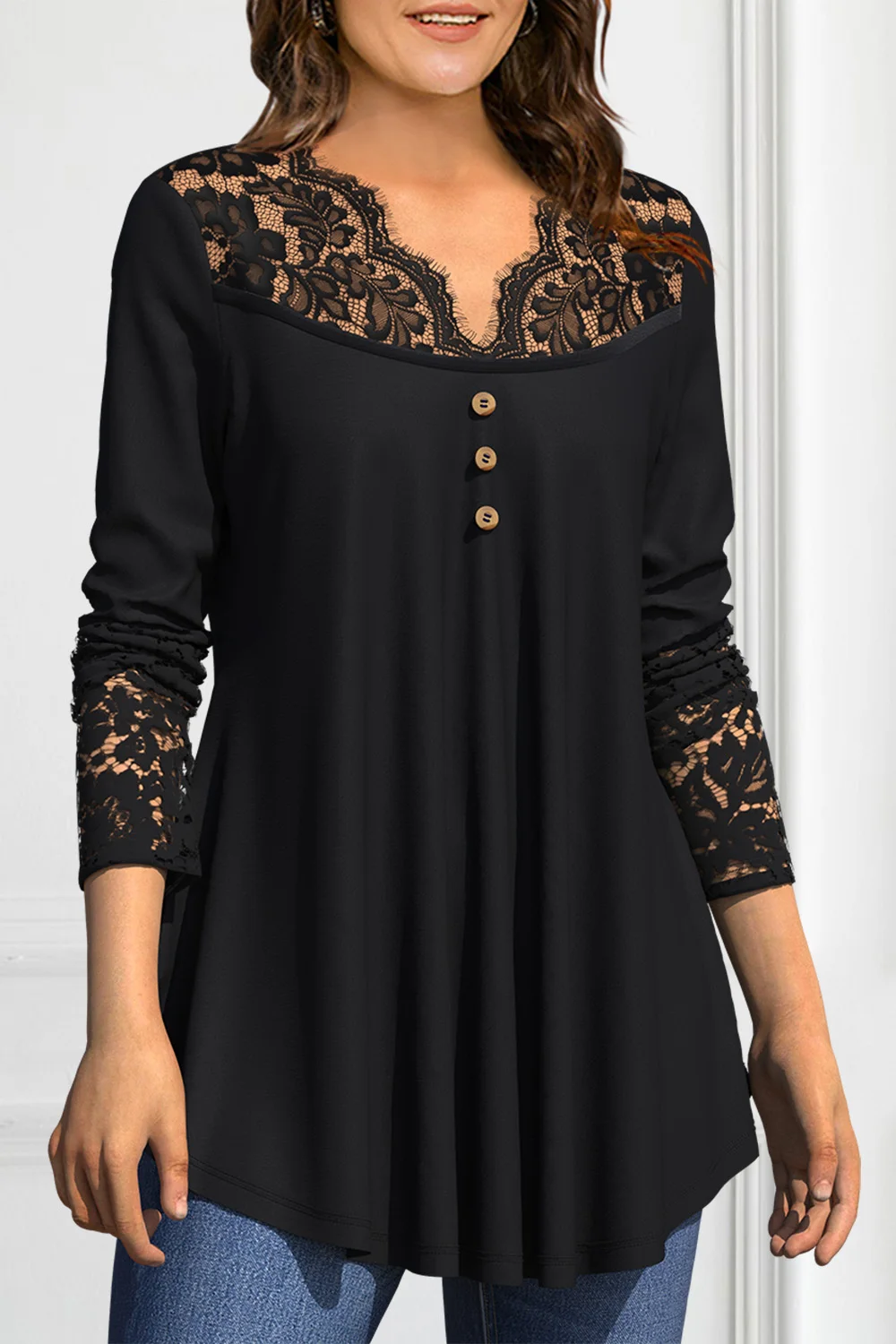 Flycurvy Plus Size Casual Black Lace Stitching Decorative Button Fold Tunic Bluzka z długim rękawem dla kobiet