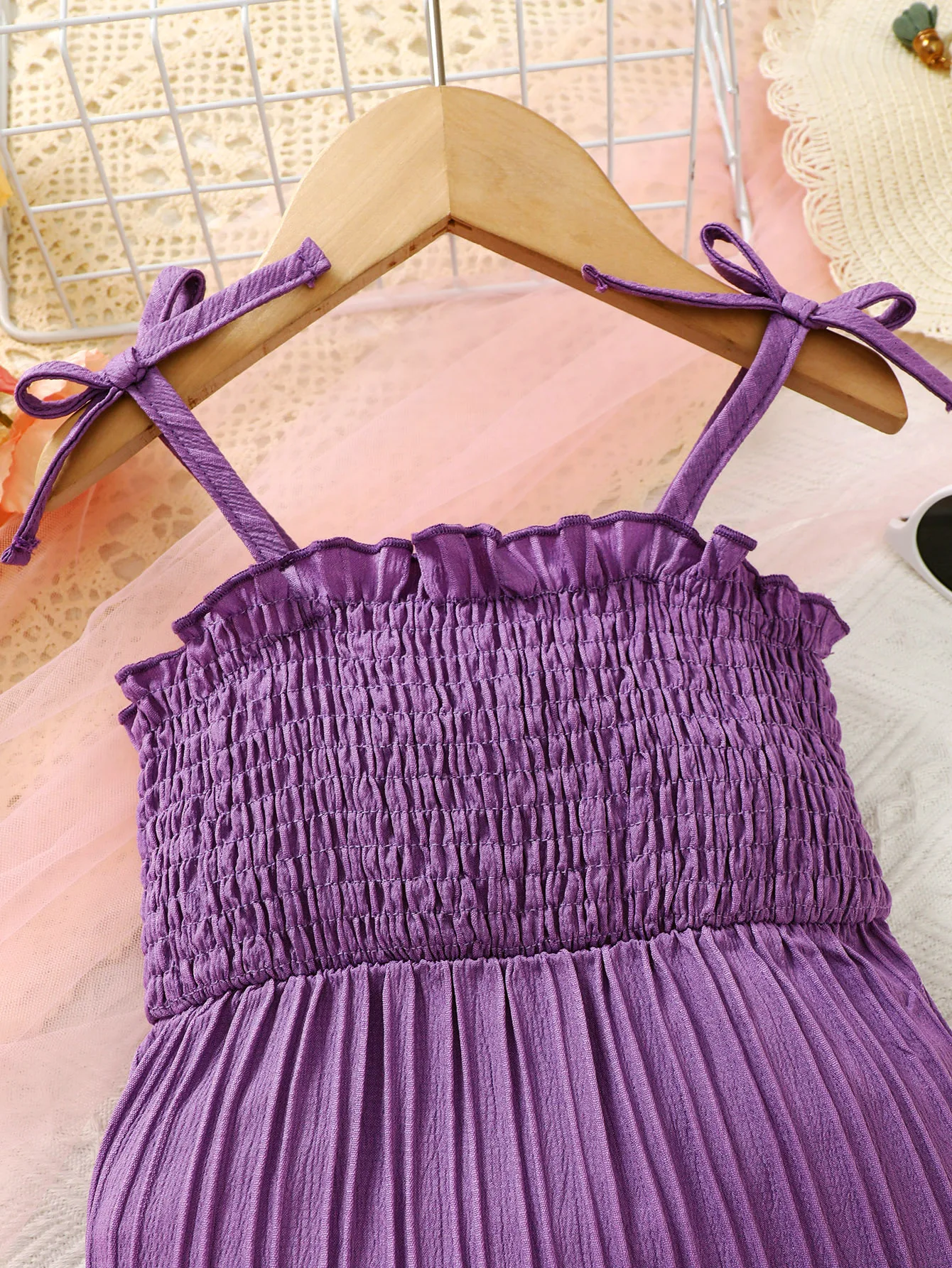 0-18m Newborn Girls Romper Straps Sleeveless Playsuits Smocking Textured Fabric One Piece Summer Bodysuits Purple