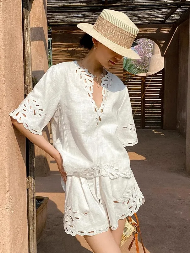 Summer 2025 Women's Embroidered Hollow out Cotton Linen ort Sve irt Set with orts V Ne Loose Fit Thin Material