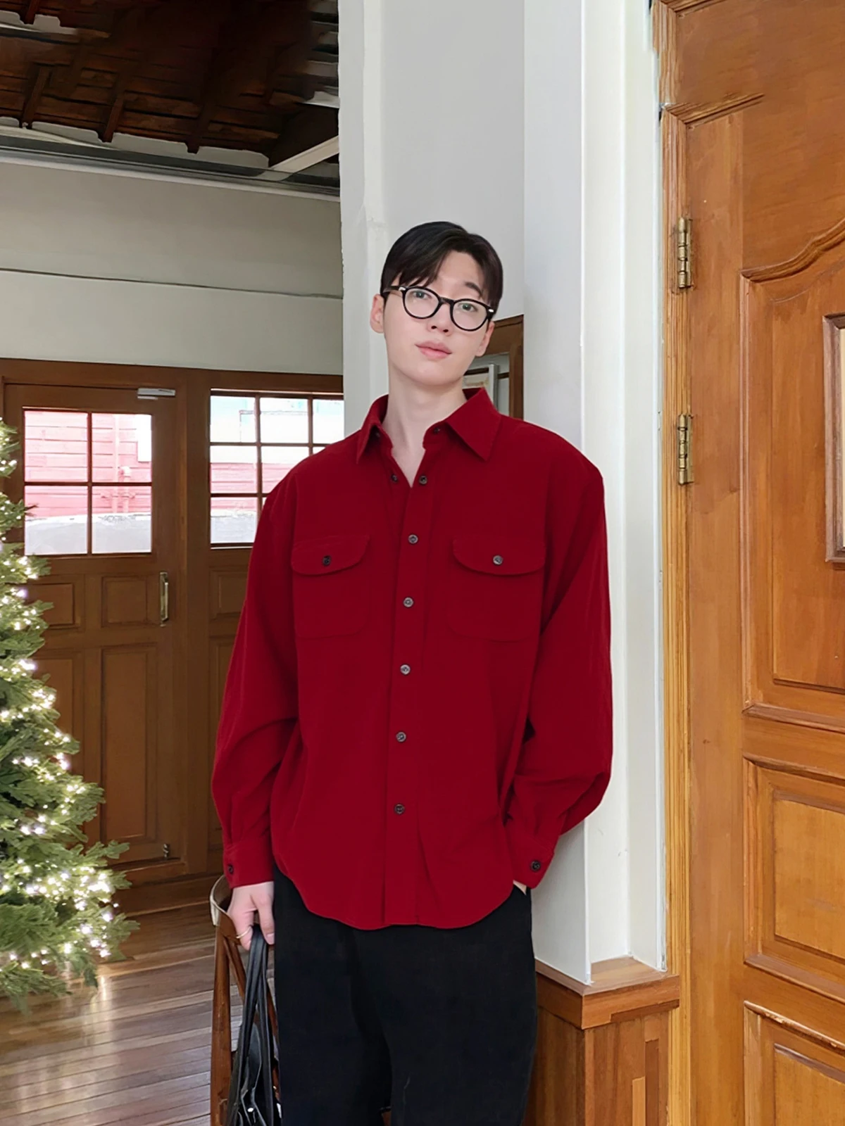 

New Year Red Long Sve Corduroy irt Men's Autumn Winter Korean Sle Casual Faionable Loose Fit Breathable Youthful