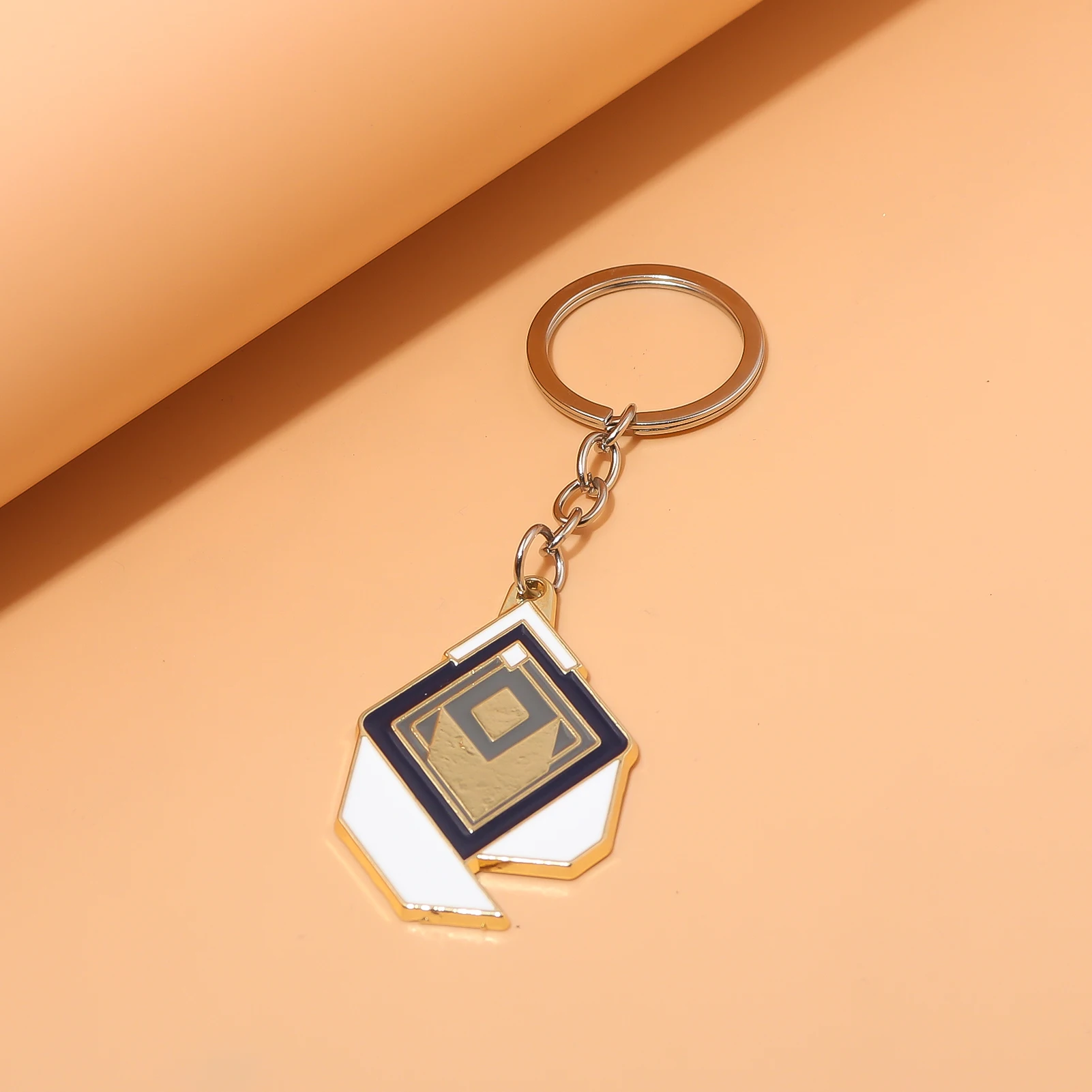 لعبة VALORANT تمكين المفاتيح لعبة الطرفية رتبة شارات كيرينغ للنساء الرجال المشجعين ظهره اكسسوارات مجوهرات هدايا