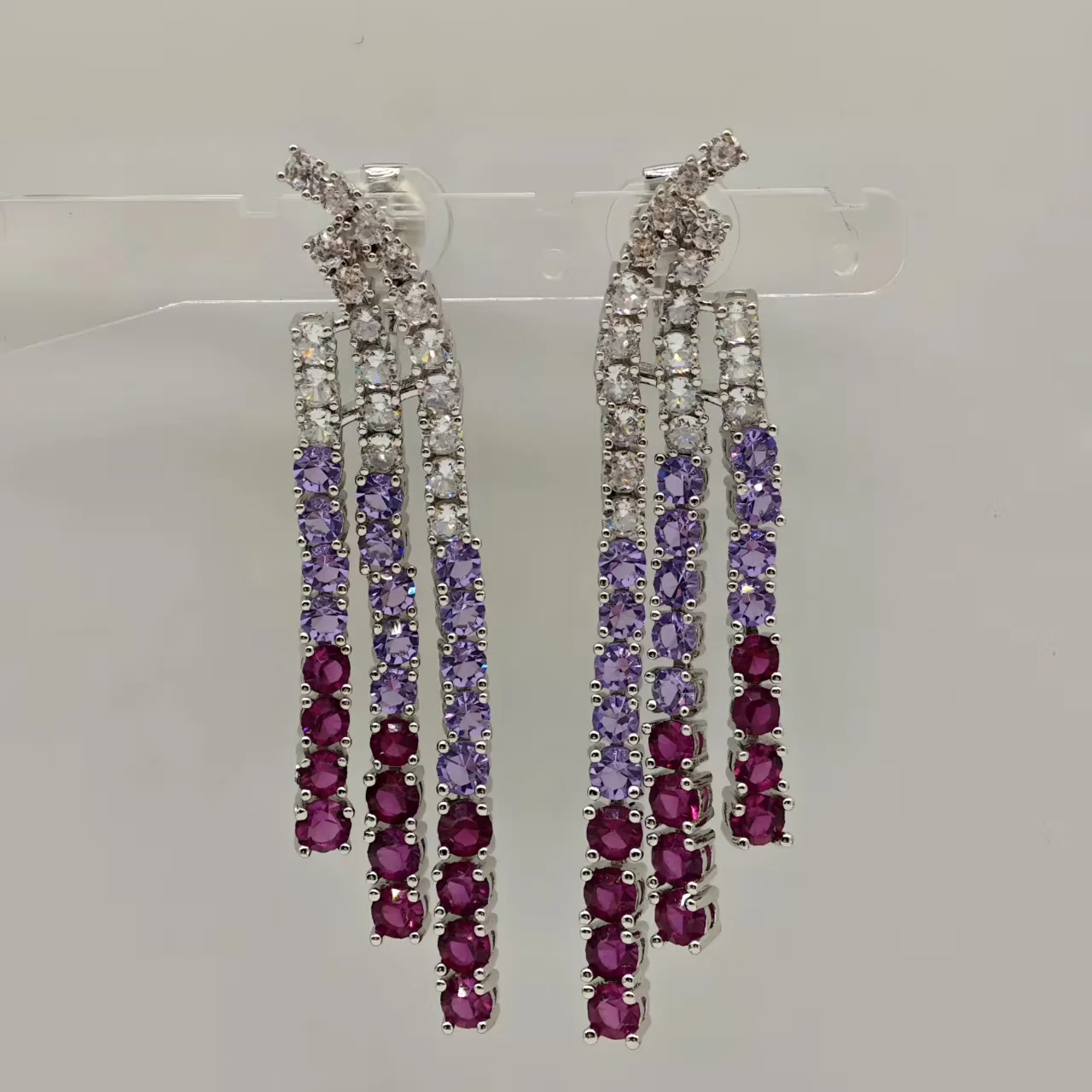 

Gradient Purple Pink Crystal Waterfall Earrings – Silver Tone Long Tassel Dangle Earrings for Party