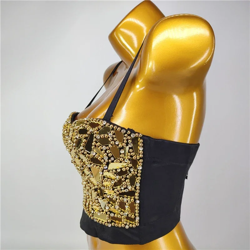The New Metal Chain Halter Wrap Bra Female Nightclub Outside The Wear Super Cool Chain Design Sexy Comfortable Tank Tops