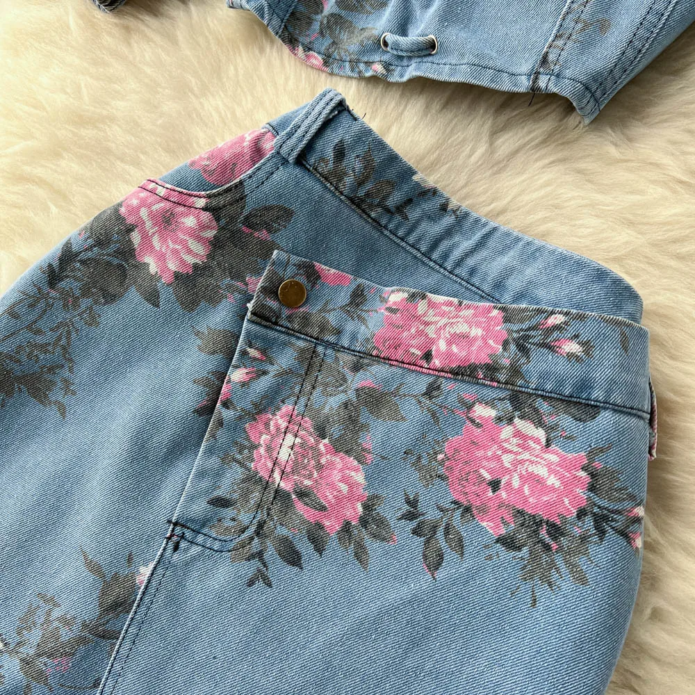 Hong Kong Sle Retro Chic Oulder Bared Zweiteiliges Set für Frauen Hohe Taille Split Rock Oberbekleidung Crop Top Sommer Faion