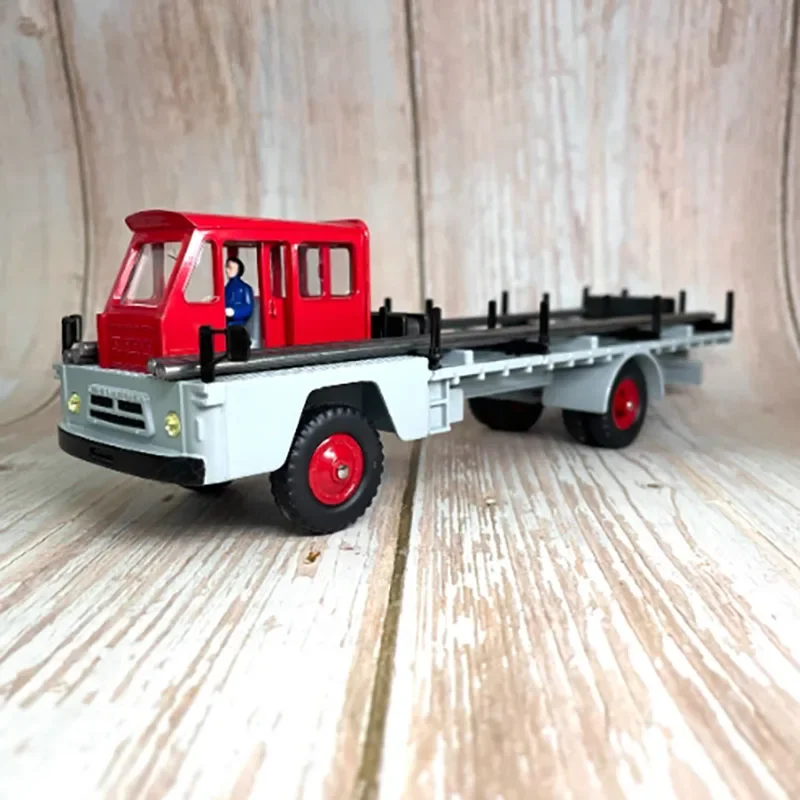 1:43 Scale Dinky Camion Saviem Porte-Fer Alloy Steel Transporter