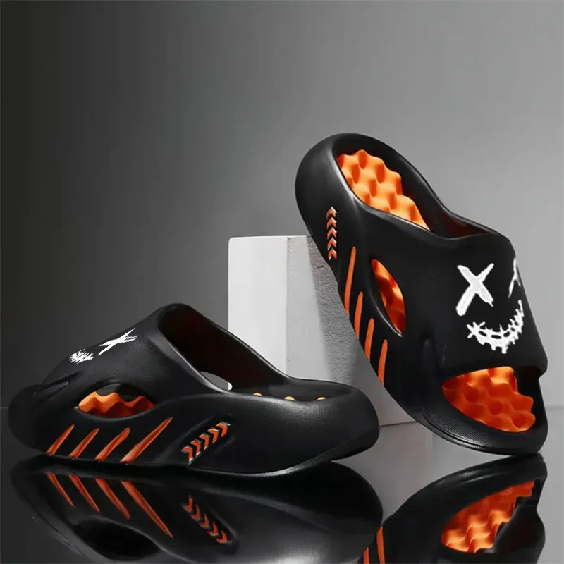 Men Slippers Summer EVA Soft-soled Platform Slides Sandals Indoor Outdoor Walking Beach Shoes Flip Flops Mens Home Shoes view 6
